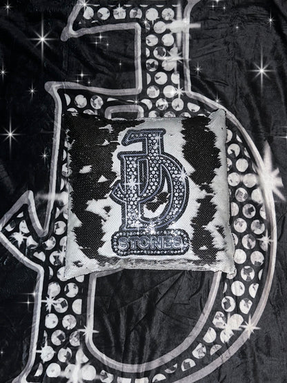 J.D.STONES SEQUIN PILLOWS